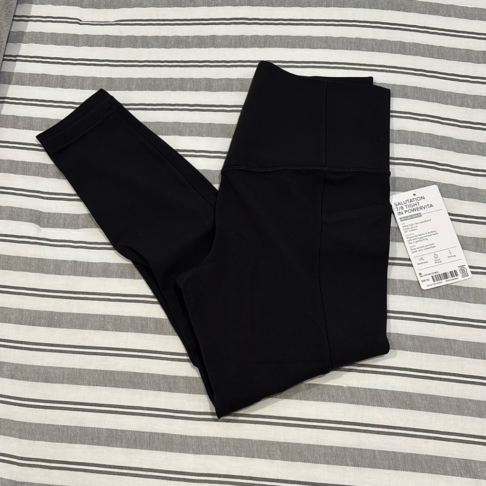 Athleta Salutation 7/8 Tight in Powervita Size S. NWT